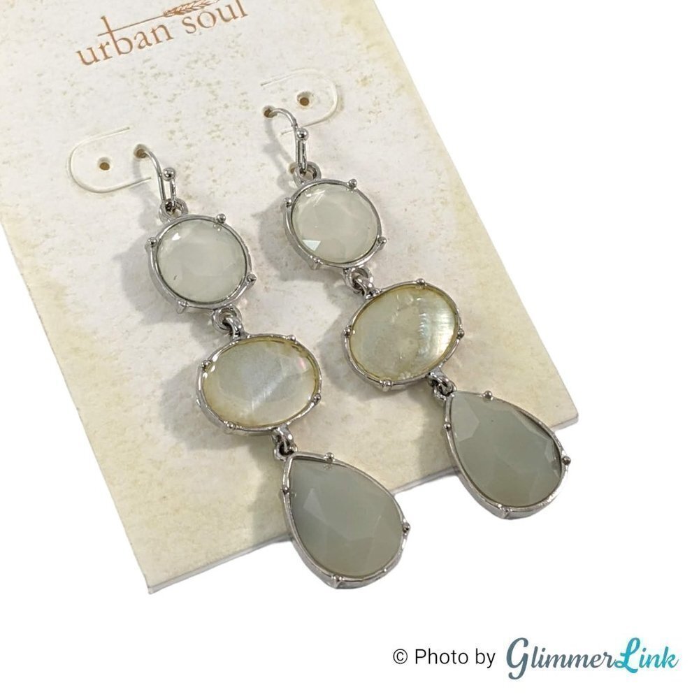 Urban Soul Tiered Dangle Earrings Shell Rhinestone Silver Tone Long Drop